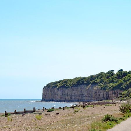 Holly Cottage Pett Bagian luar foto