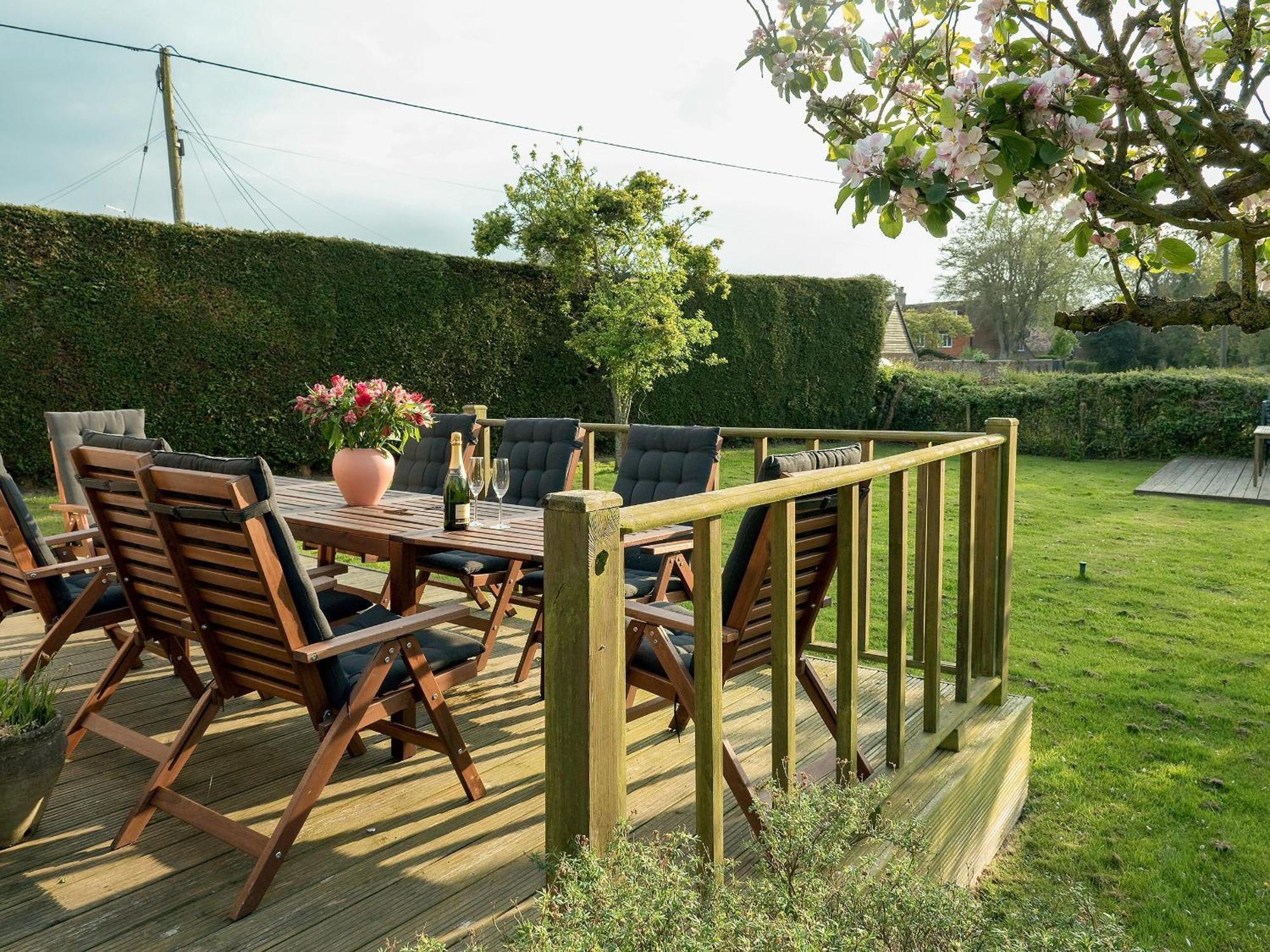 Holly Cottage Pett Bagian luar foto